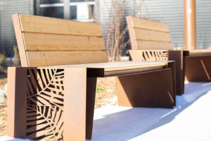 Installation de mobilier urbain par ASM en région PACA